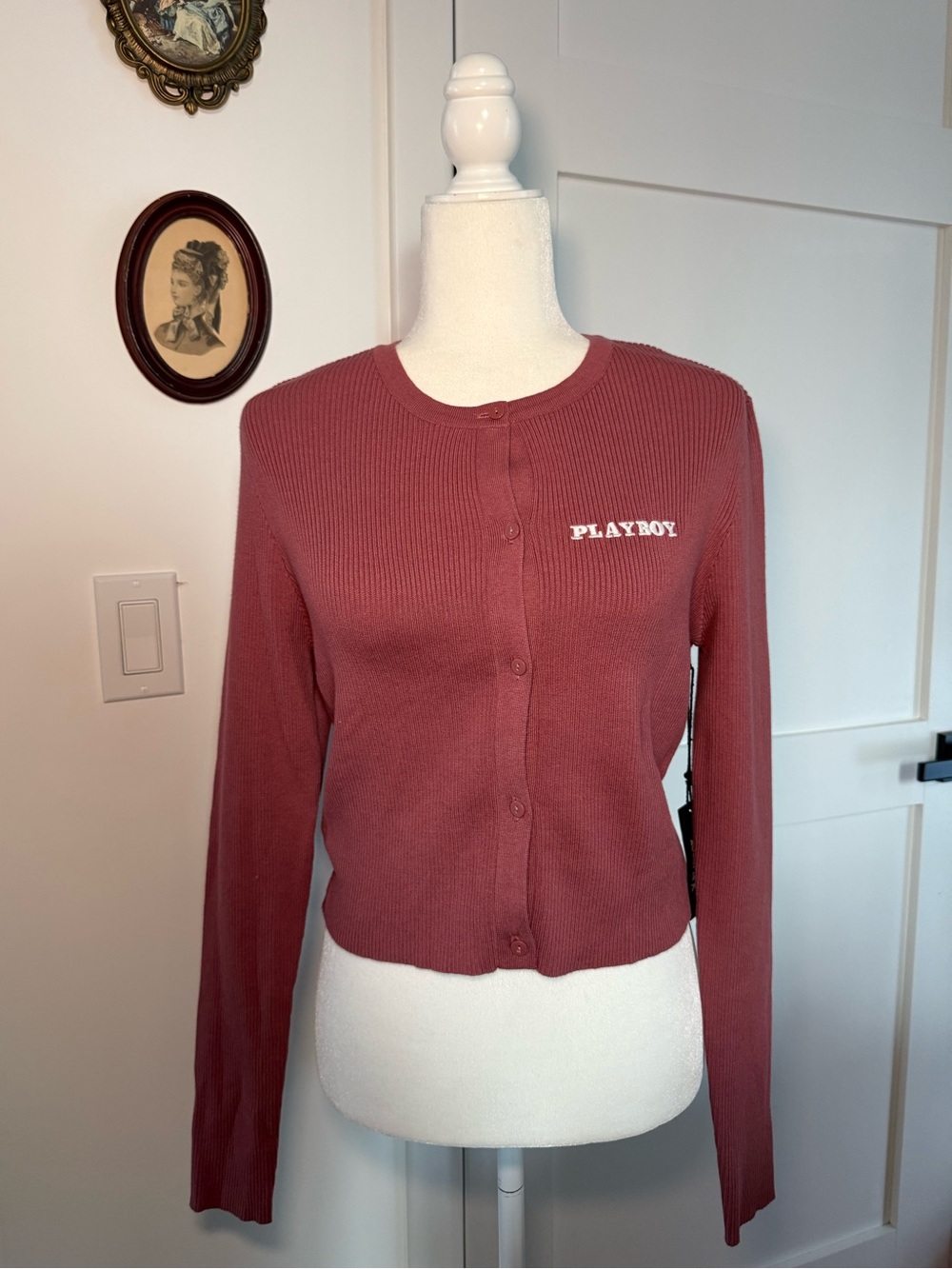 PLAYBOY Button-Up Ribbed Cardigan in Mauve
